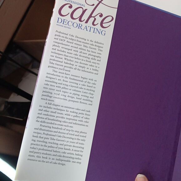 Professional Cake Decorating Second Edition Hardcover Book * - Picture 2 of 12